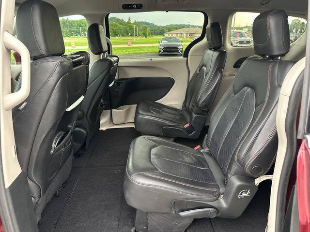 2018 Chrysler Pacifica Touring L Plus