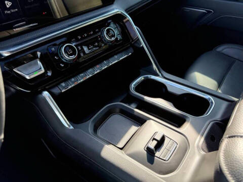 2025 GMC Sierra 2500HD Denali