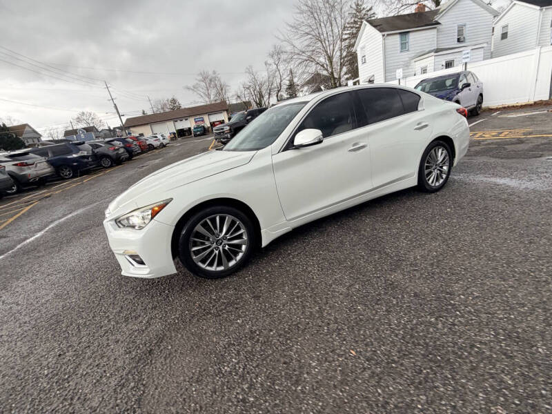 2018 Infiniti Q50 3.0T Luxe