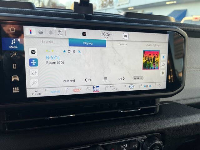 2024 Jeep Gladiator Sport