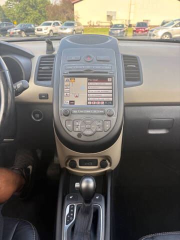 2013 Kia Soul +