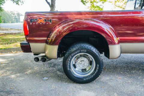 2011 Ford F-350 Super Duty Lariat