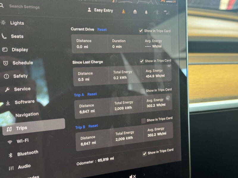 2021 Tesla Model 3 Standard Range Plus