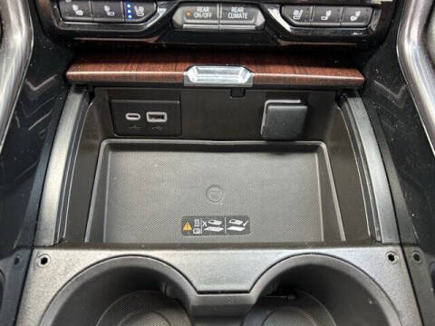 2023 GMC Yukon XL Denali Ultimate