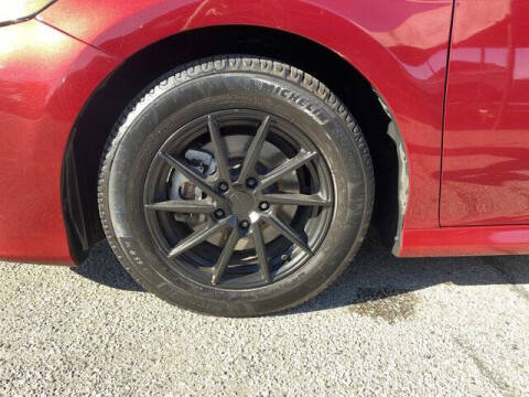 2019 Toyota Camry Hybrid LE