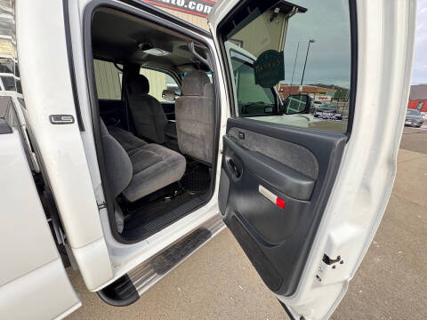 2002 Chevrolet Silverado 3500 LS