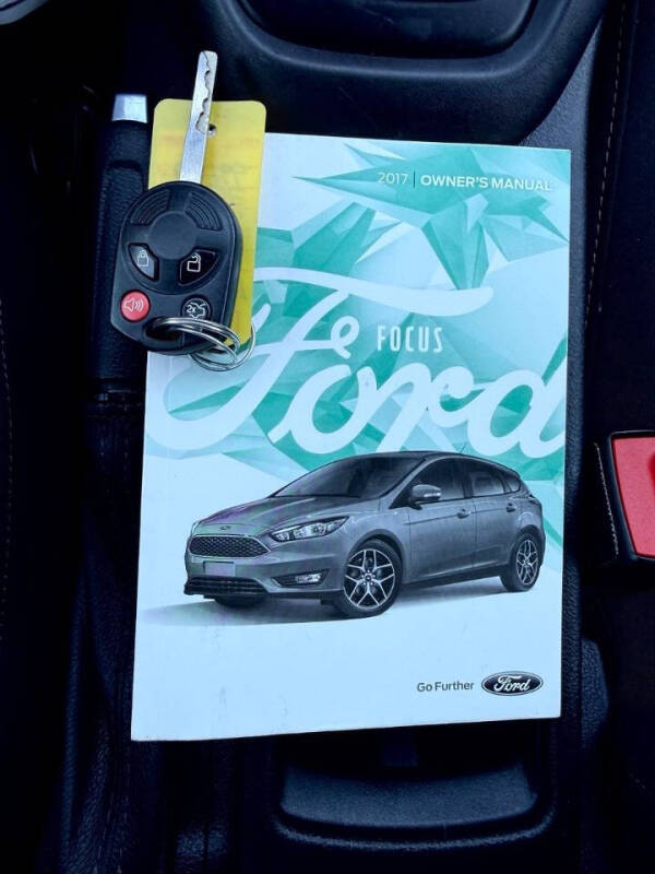 2017 Ford Focus SE