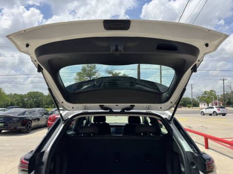 2023 Chevrolet Bolt EUV LT