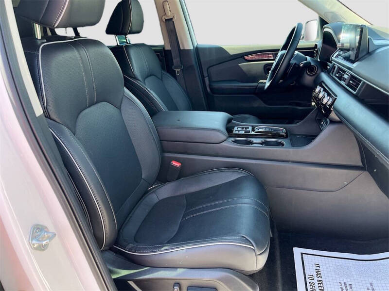 2023 Honda Pilot Elite