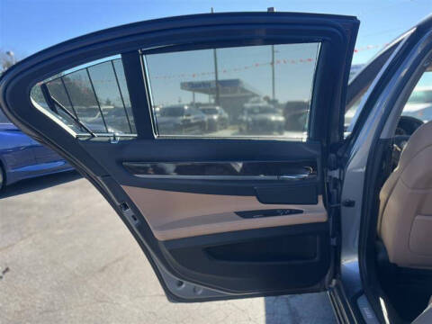 2009 BMW 7 Series 750i