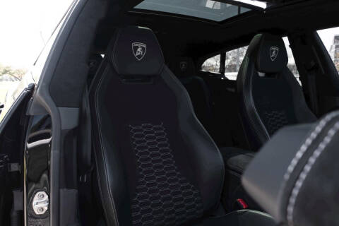 2020 Lamborghini Urus