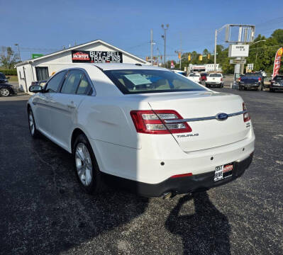 2014 Ford Taurus SEL