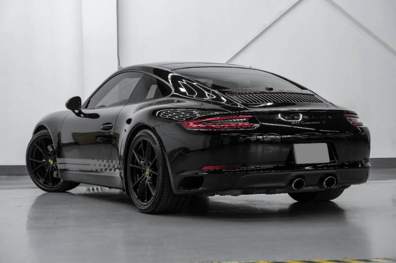 2017 Porsche 911 Carrera S