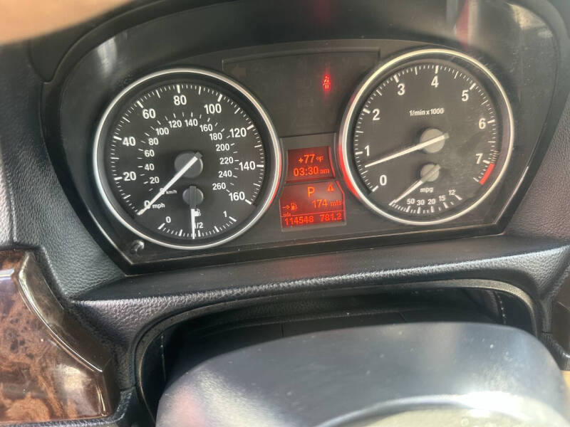 2011 BMW 3 Series 328i