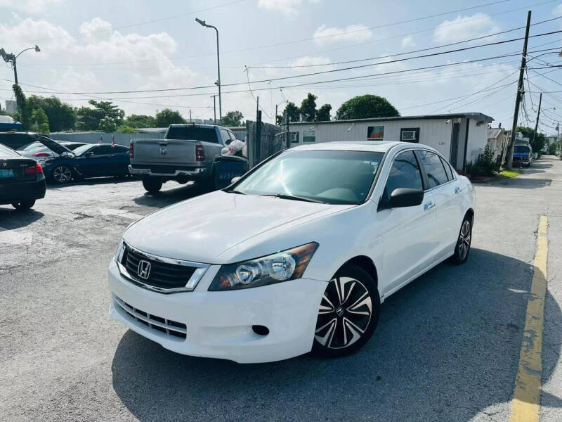 2009 Honda Accord for sale at MAGIC CITY AUTO in Miami FL