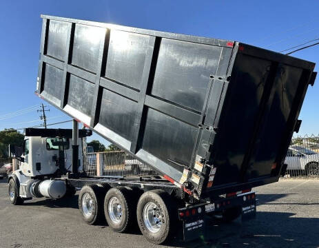 2021 Peterbilt 567