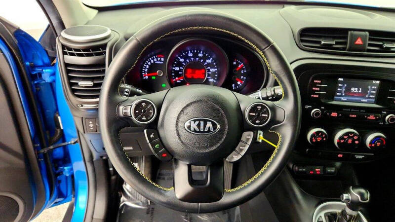 2016 Kia Soul +