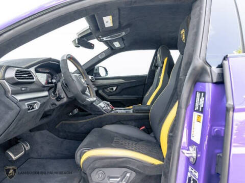 2023 Lamborghini Urus Performante