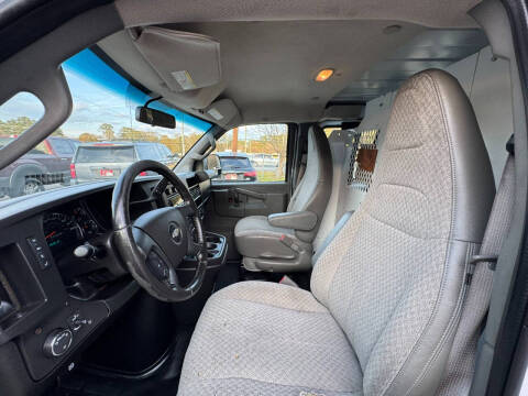 2021 Chevrolet Express 2500