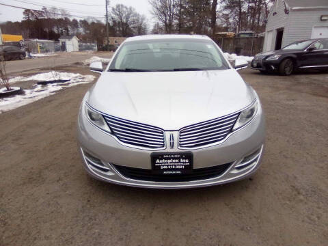 2014 Lincoln MKZ