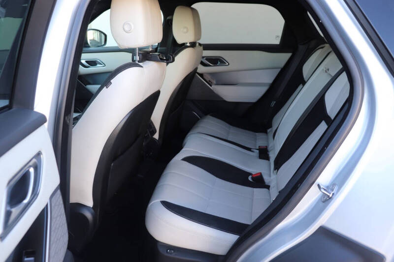 2019 Land Rover Range Rover Velar P250 R-Dynamic SE