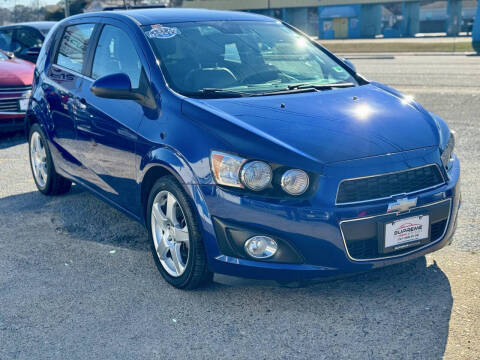 2013 Chevrolet Sonic LTZ Auto