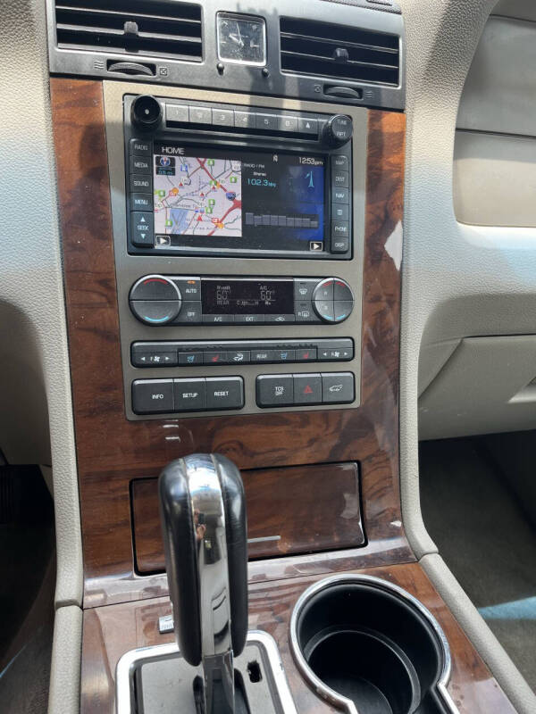 2014 Lincoln Navigator