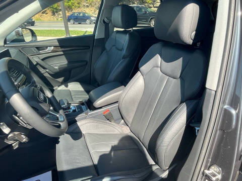 2018 Audi Q5 2.0T quattro Premium Plus