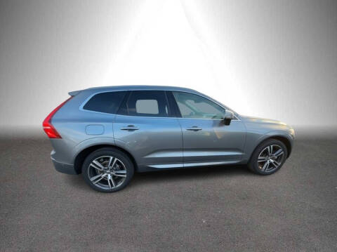 2018 Volvo XC60 T5 Momentum