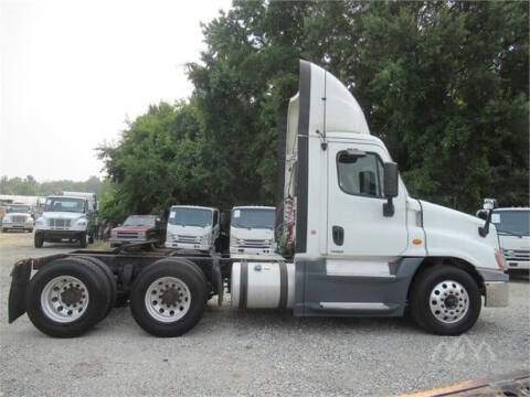 2014 Freightliner Cascadia