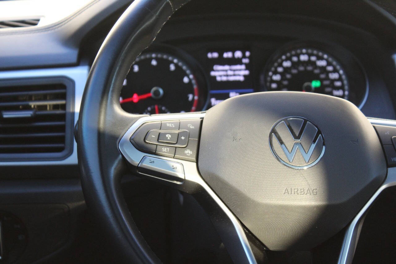 VolkswagenAtlas Cross Sport24