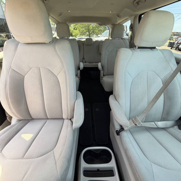 2017 Chrysler Pacifica Touring