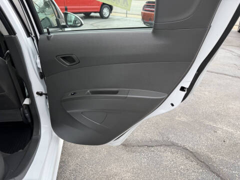 2016 Chevrolet Spark EV 2LT