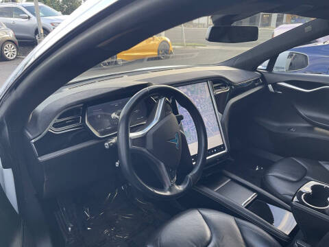 2014 Tesla Model S 85