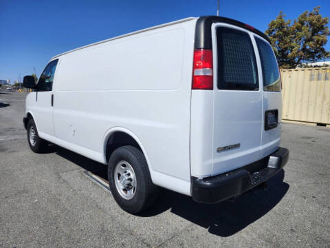 2019 Chevrolet Express 2500