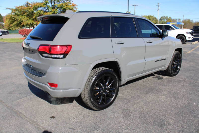 2020 Jeep Grand Cherokee Altitude