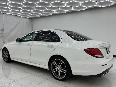2019 Mercedes-Benz E-Class E 300