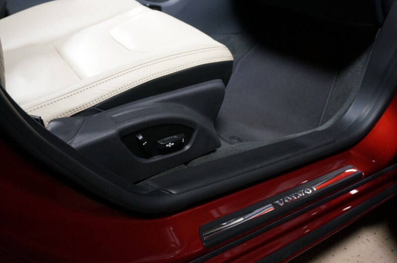 2013 Volvo S60 T5 Premier Plus