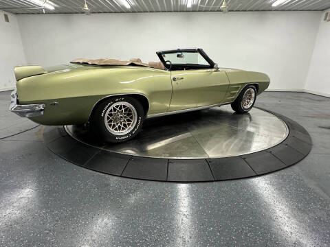 1969 Pontiac Firebird