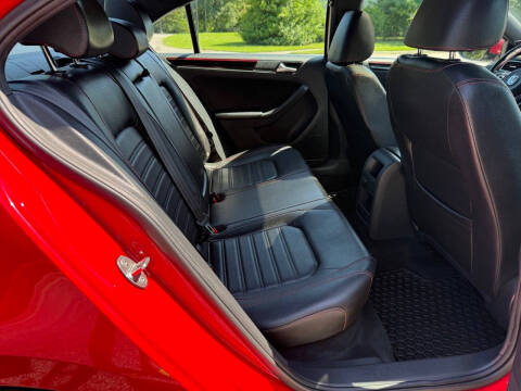 2017 Volkswagen Jetta 2.0T GLI