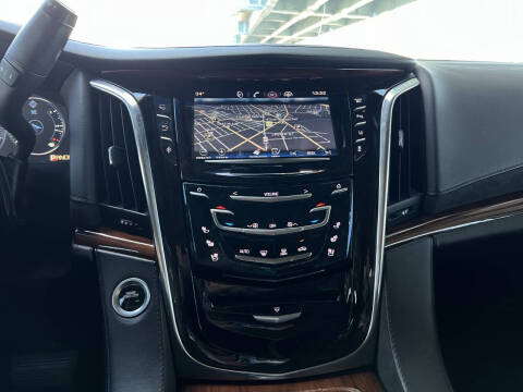 2015 Cadillac Escalade Luxury