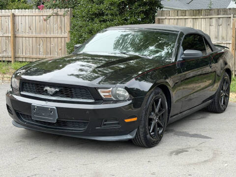 2012 Ford Mustang V6