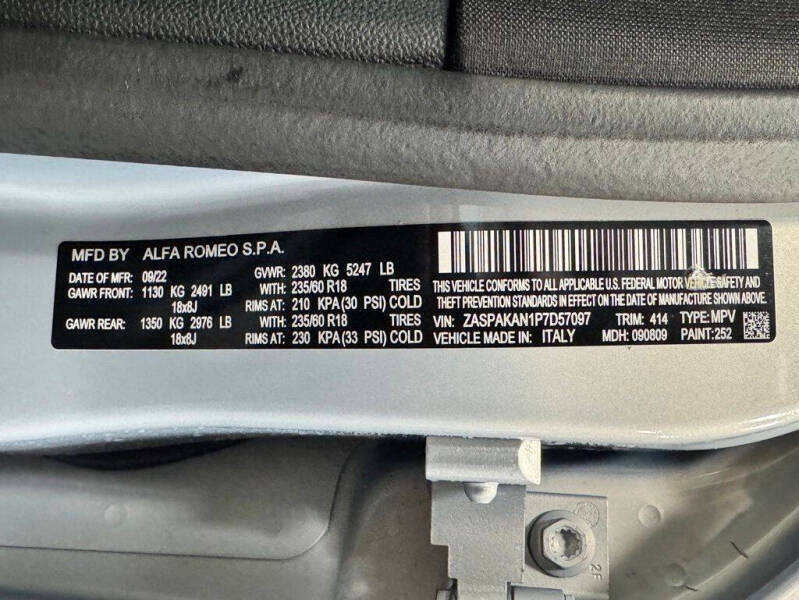 2023 Alfa Romeo Stelvio Sprint