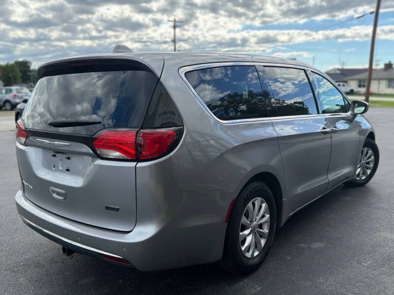 2018 Chrysler Pacifica Touring Plus