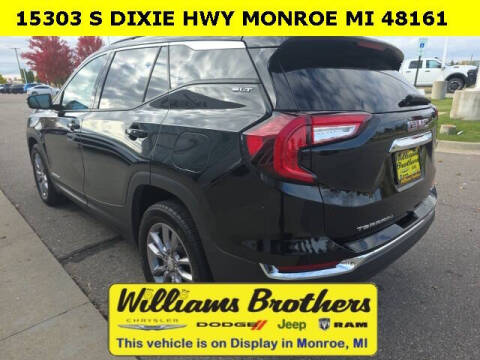 2024 GMC Terrain SLT