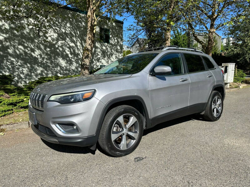 Used 2019 Jeep Cherokee Limited with VIN 1C4PJMDX0KD408066 for sale in Kirkland, WA