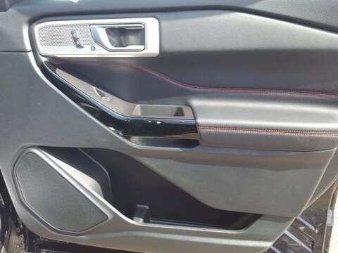 2024 Ford Explorer ST-Line