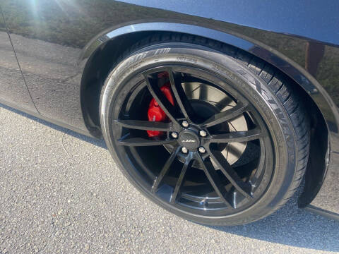 2009 Dodge Challenger SRT8