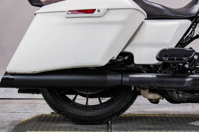 2018 Harley-Davidson Street Glide Special