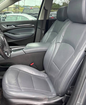 2018 Buick Enclave Essence